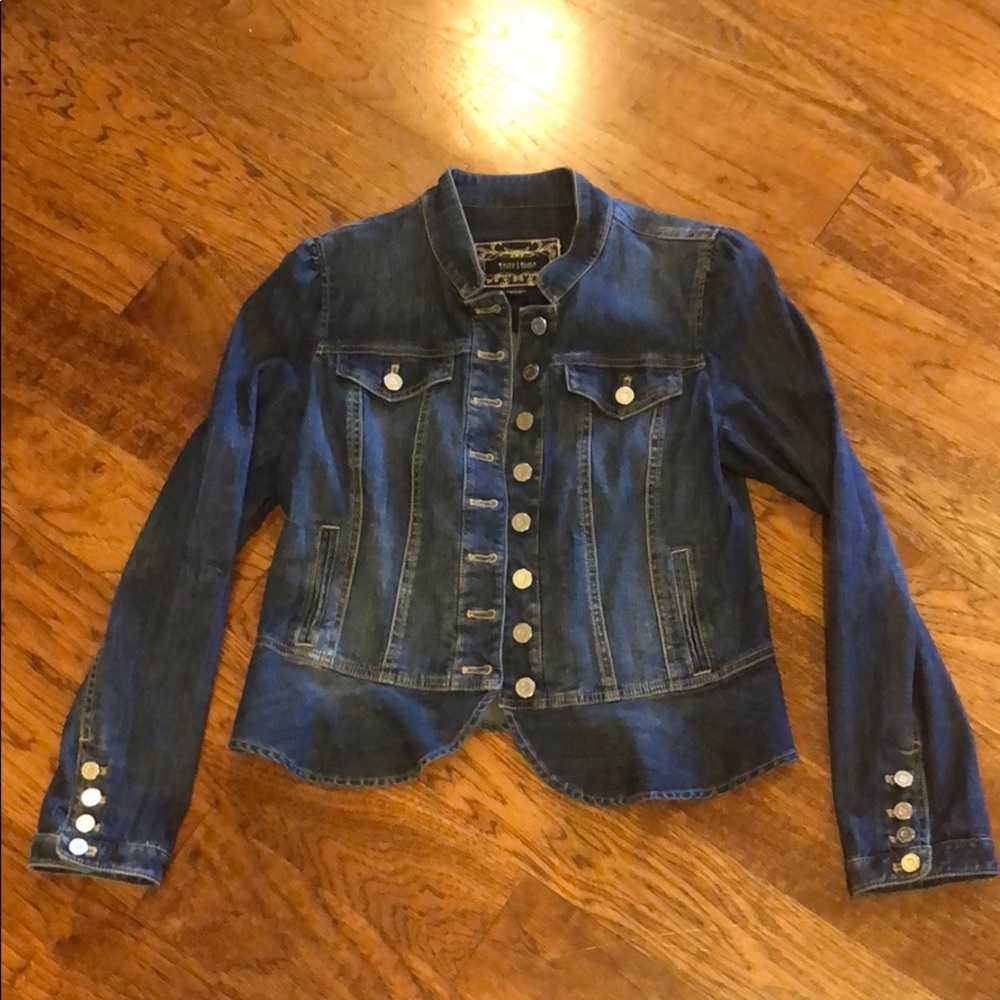 Jean jacket!!